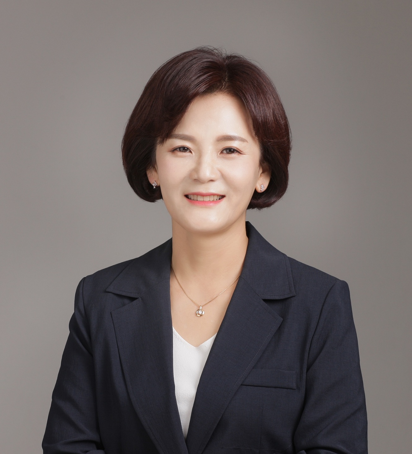 Ji Young Kim (Vice Dean) Photo
